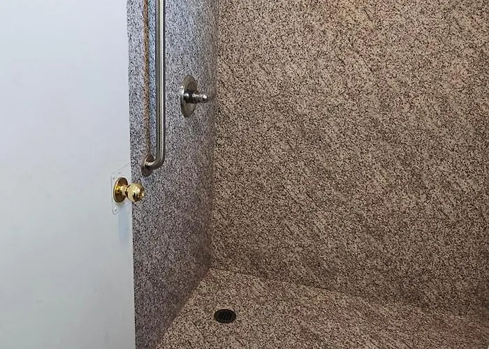 Motel Travel & 2*