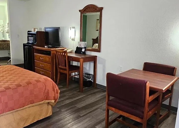Travel & Motel 2*