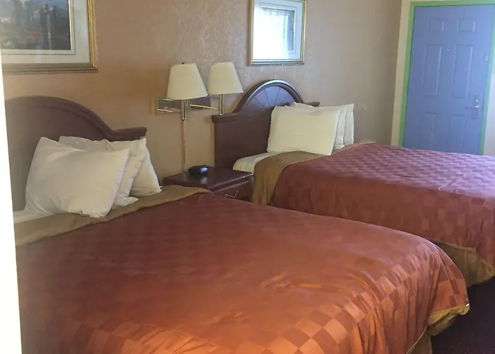 Travel & Motel 2*