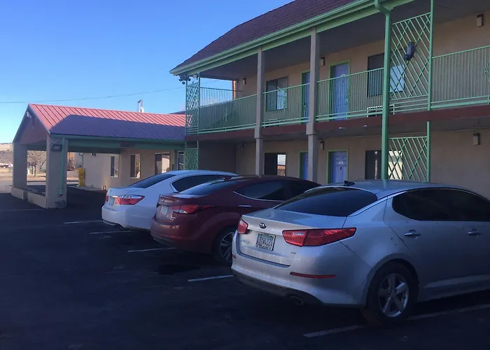 Motel Travel & 2*